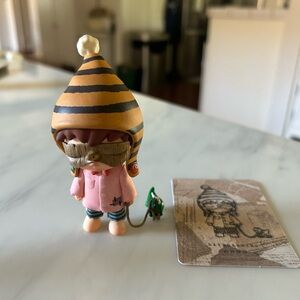 popmart Hirono Daydreaming